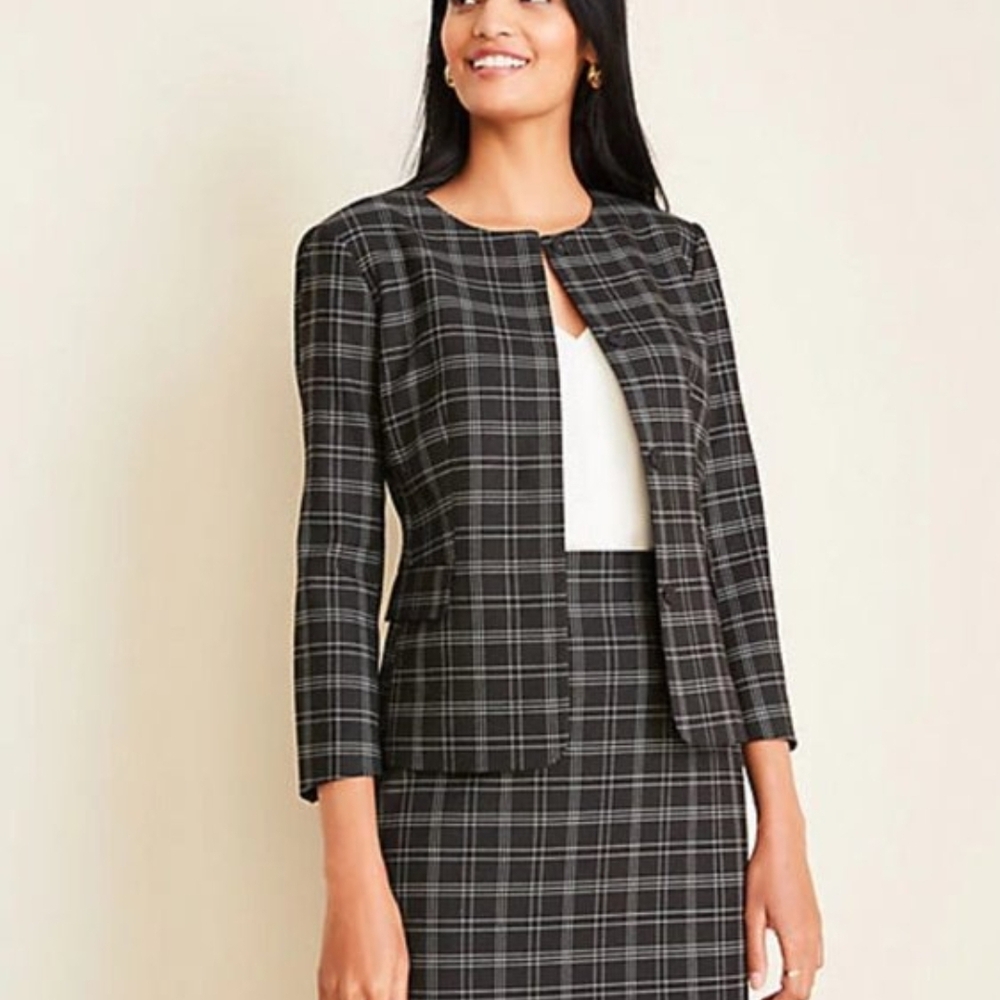 Ann Taylor Black & White Plaid Collarless Blazer